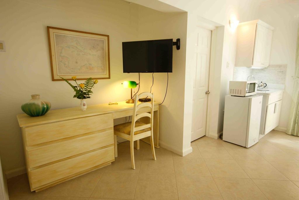 Cattleya Luxury Suites Кингстон Экстерьер фото